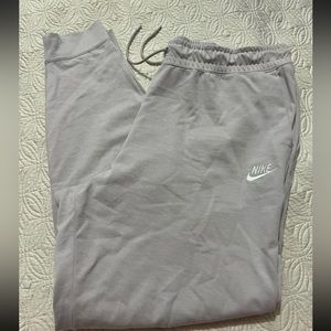 Nike Women Sportswear Fleece Jogger Pants, Light Purple Size XLarge